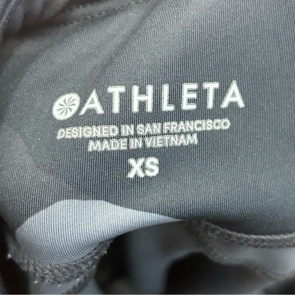 Athleta Camo Contender 7/8 legging tights - Picture 4 of 8